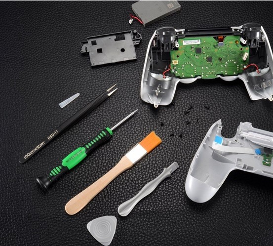 tools for cleaning PS4