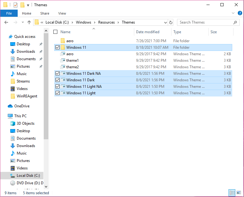 open Themes folder in Windows 10